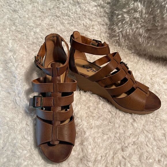 Self esteem tan  faux leather cage wedge ankle straps sandals Size 10 - Picture 2 of 11